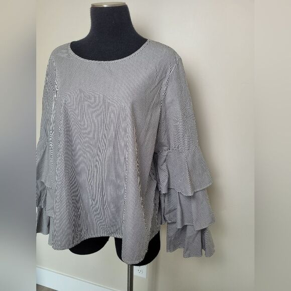 Abound Flutter Sleeve Blouse 100% Cotton Dramatic Striped Career Romantic Large - Picture 2 of 12